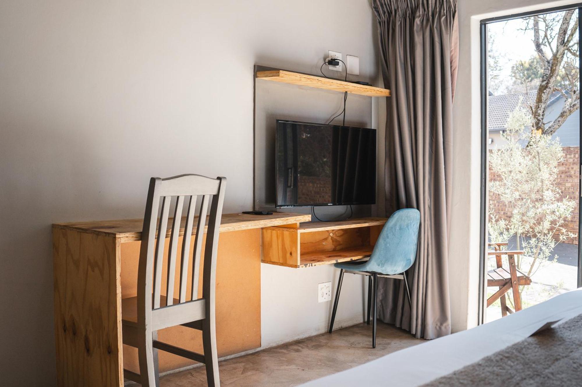 The Wild Peach - Menlyn Hotel Pretoria Exterior photo